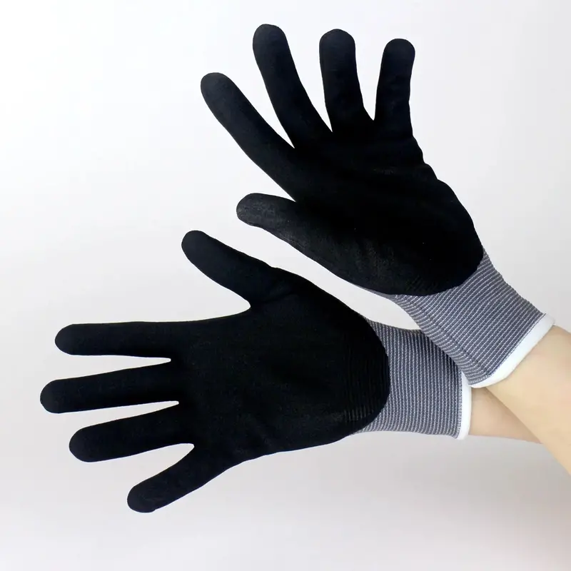 Heat-Resistant Work Gloves – Size 9 (Large) 1