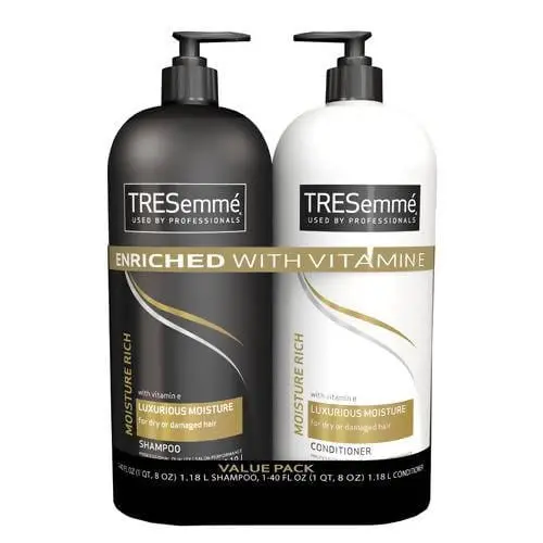Tresemmé Luxurious Moisture Shampoo & Conditioner Duo – Vitamin E–Infused Hydration For Dry, Damaged Hair 1